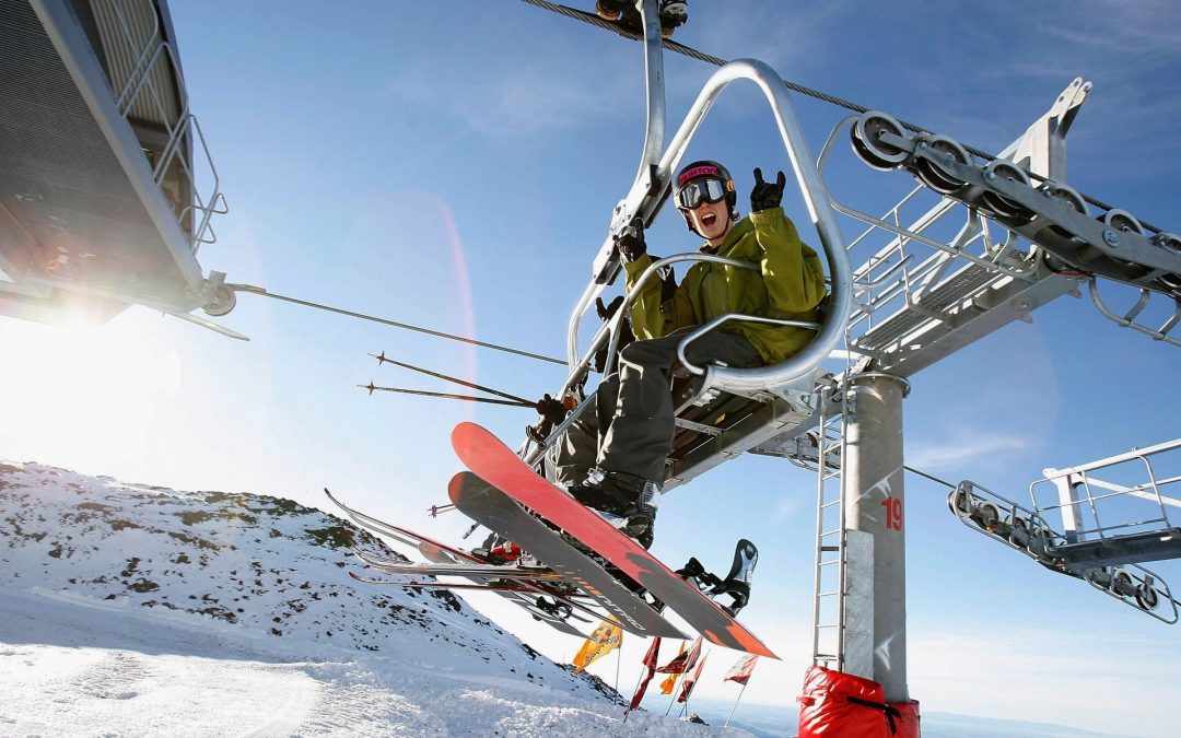 滑雪季第一天  新西蘭著名滑雪場迎來創紀錄的人潮